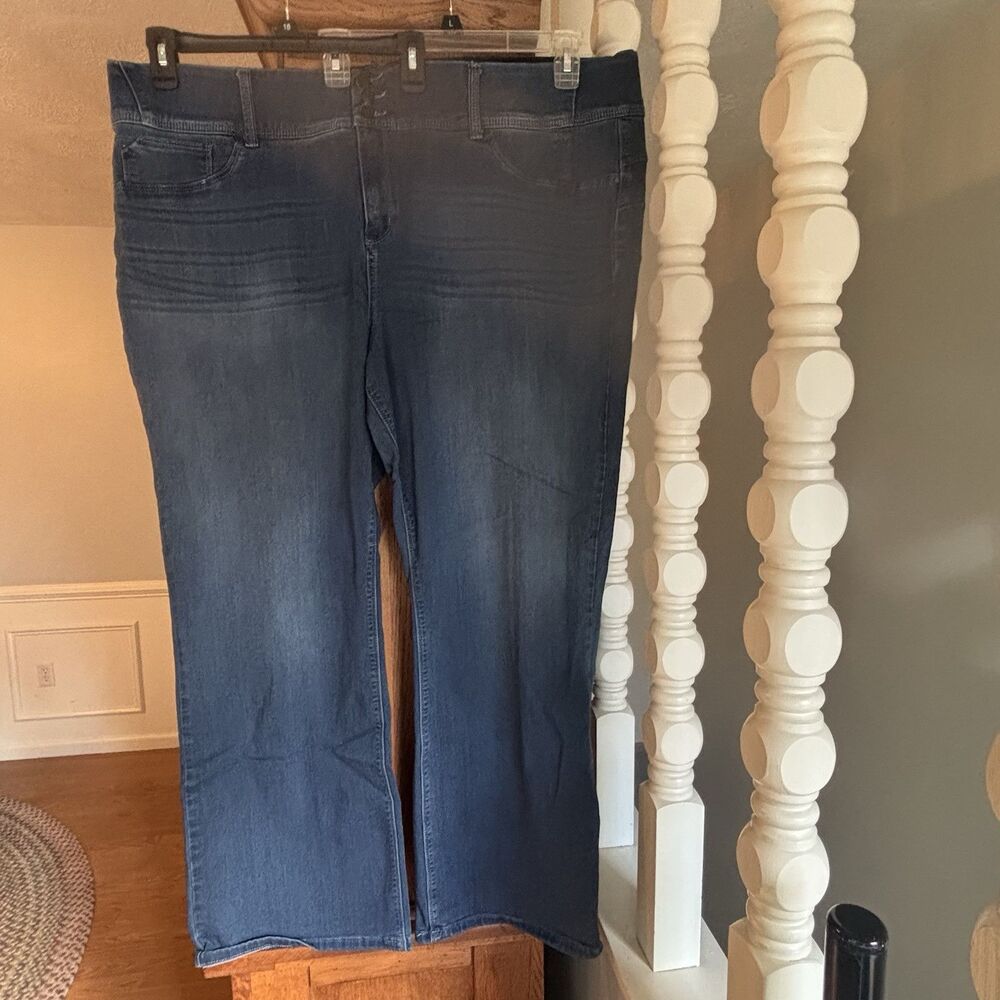 Laurie Felt - Curve Silky Denim Boot-Cut Jeans - "Dark Wash" - 3x